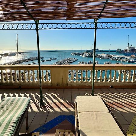 La Terrazza Sul Porto Apartment Salerno Exterior photo